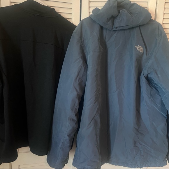 Like new 3 in 1 The North Face ski jacket - Picture 4 of 5